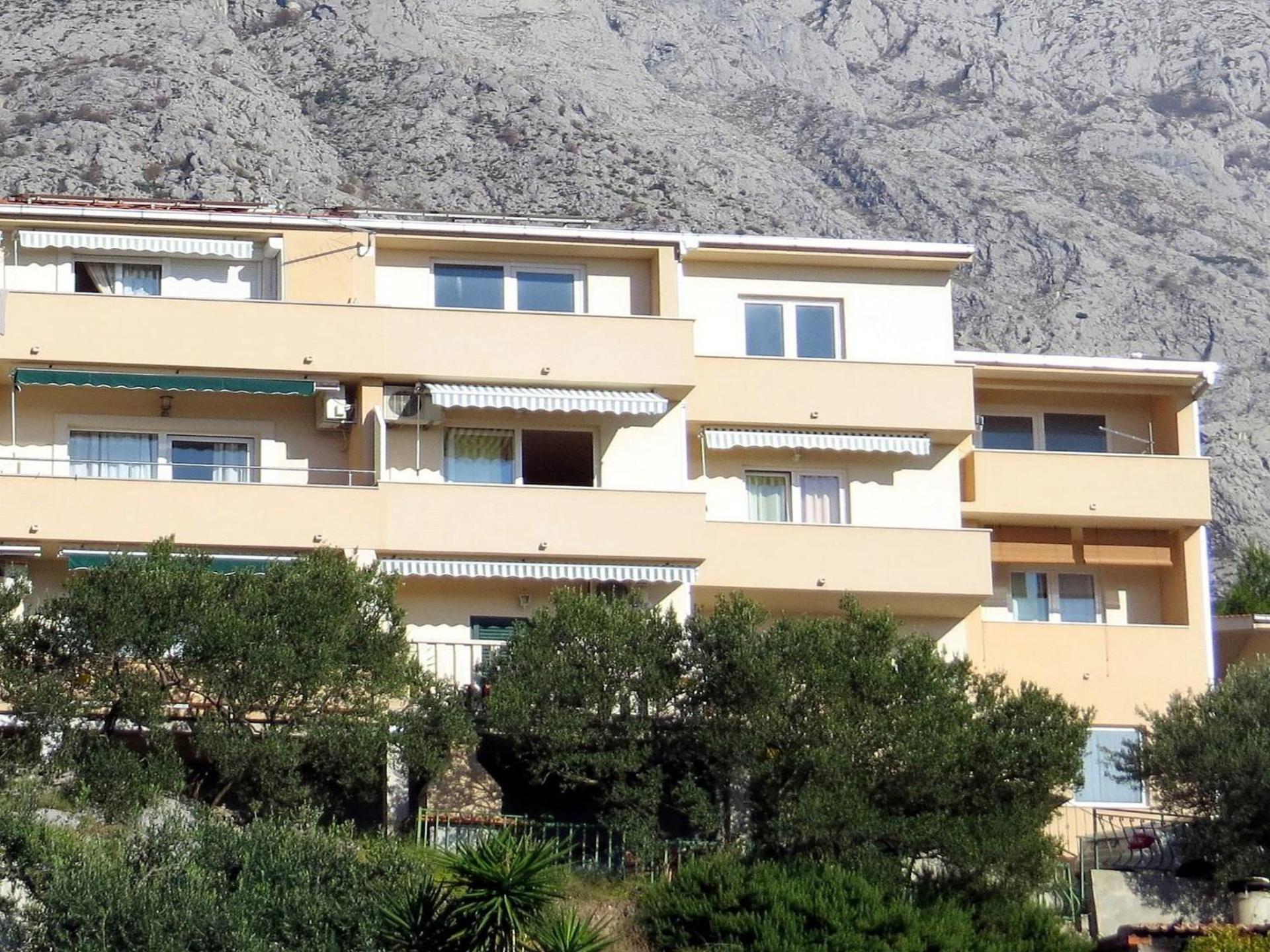 Apartments Marijo Baška Voda Extérieur photo