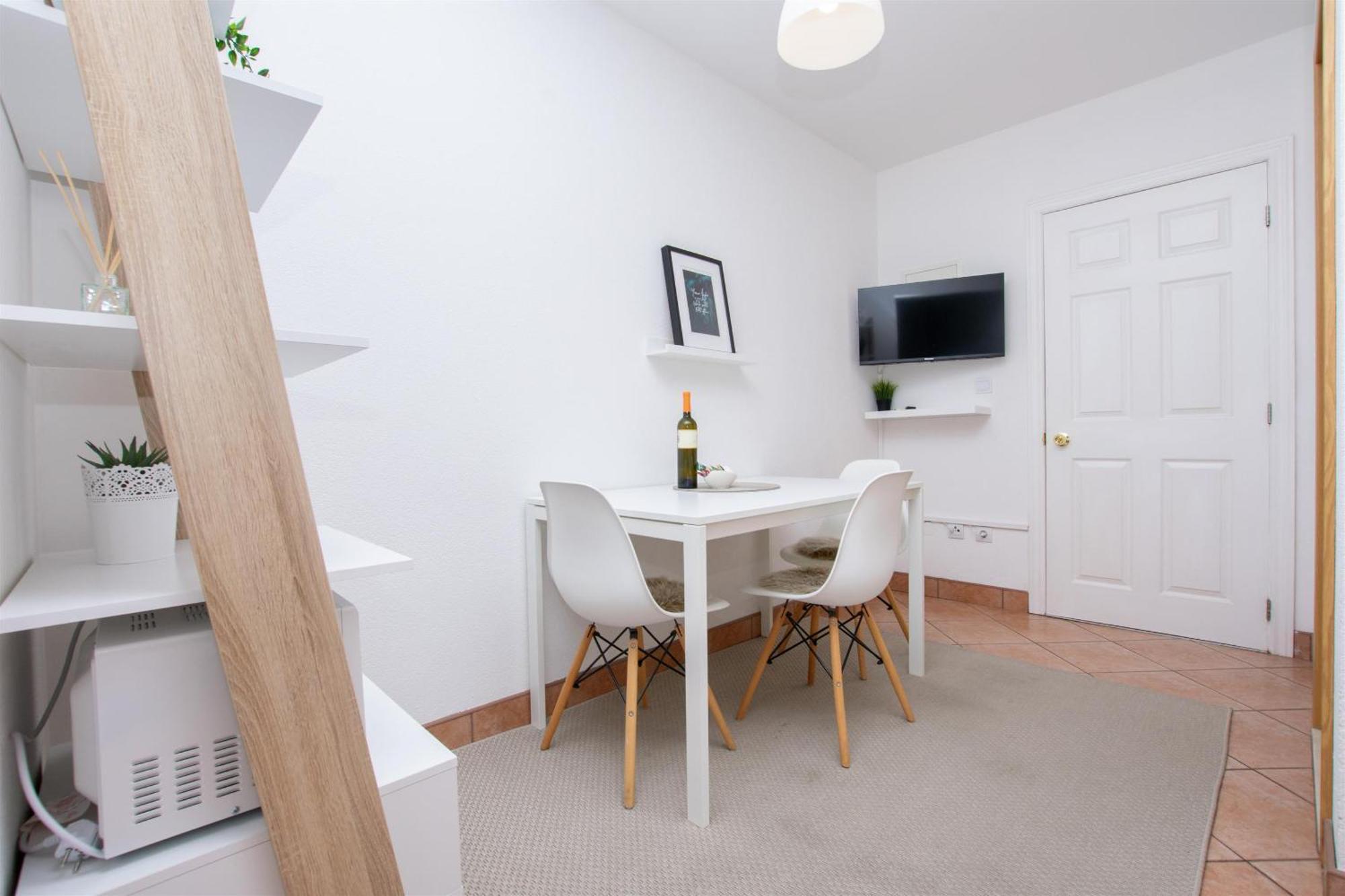 Apartments Marijo Baška Voda Extérieur photo